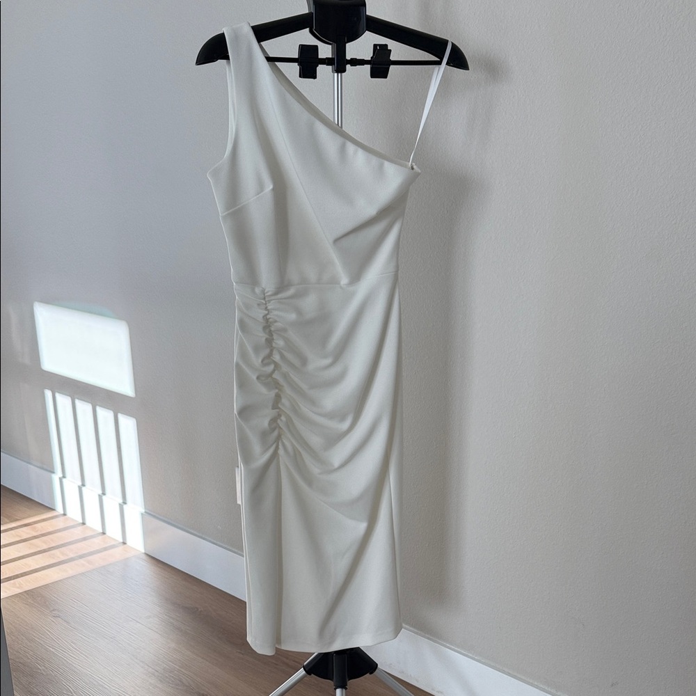Betsy and Adam White One-Shoulder Asymmetrical Ivory Midi Dress